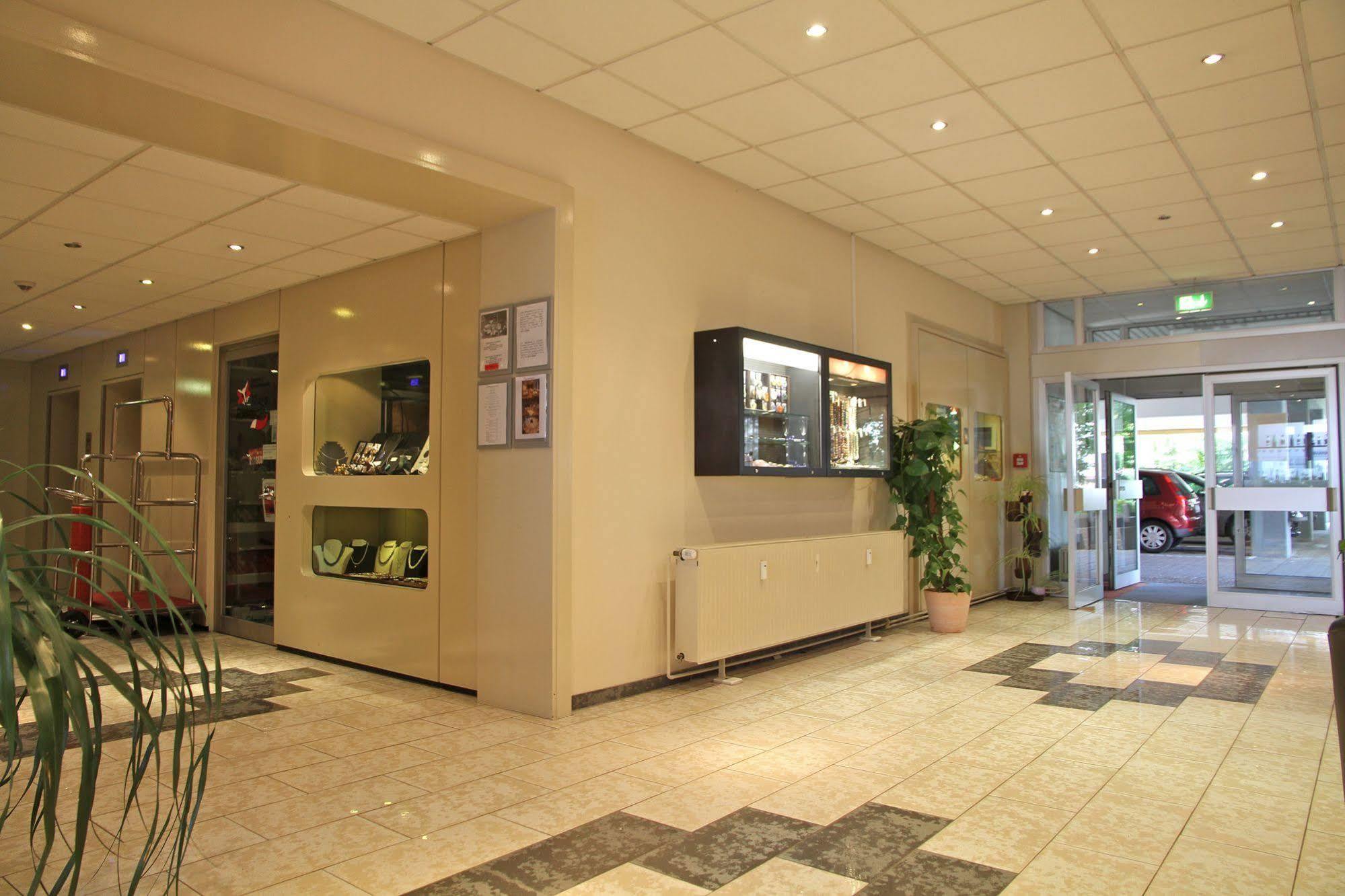 Opal Hotel Idar-Oberstein Bagian luar foto
